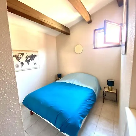 A Saint-cyprien - 34 M² + Terrasse Saint-Cyprien (Pyrenees-Orientales)